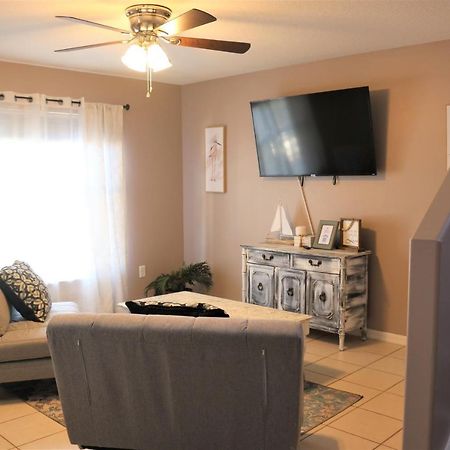 Beachside Serenity Escape - Private 3Br And 2Ba, Dog Friendly Duplex Oasis, Steps To Shore! 멜버른 외부 사진